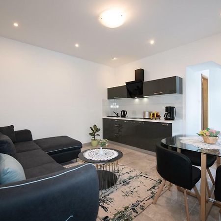 Apartment Emili Οπατία Εξωτερικό φωτογραφία